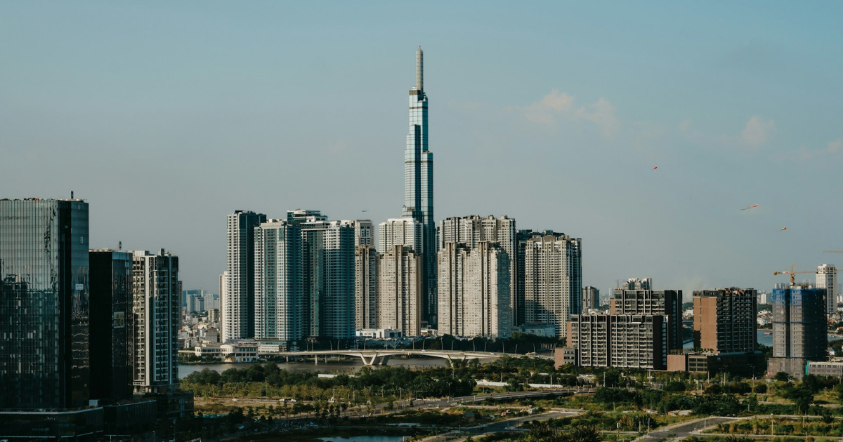 ベトナム移住の方法は？【メリット・デメリット・ビザの種類も解説】